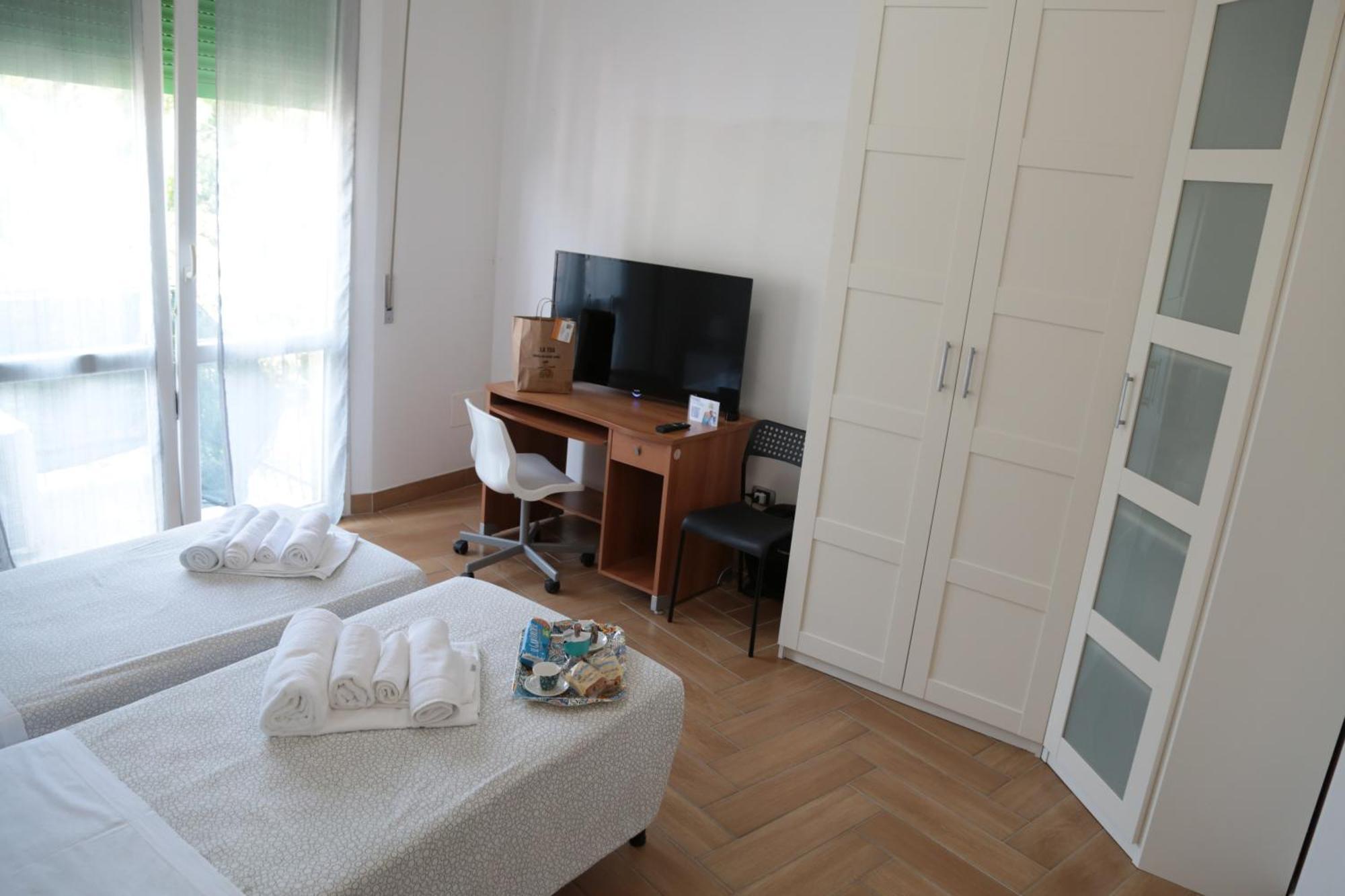 Guest House Simonazzi Реджонель-Эмилия Экстерьер фото