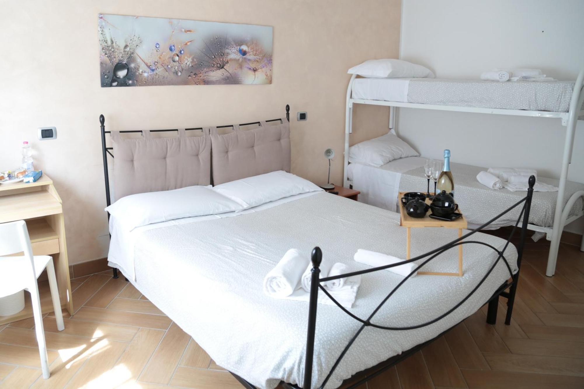 Guest House Simonazzi Реджонель-Эмилия Экстерьер фото